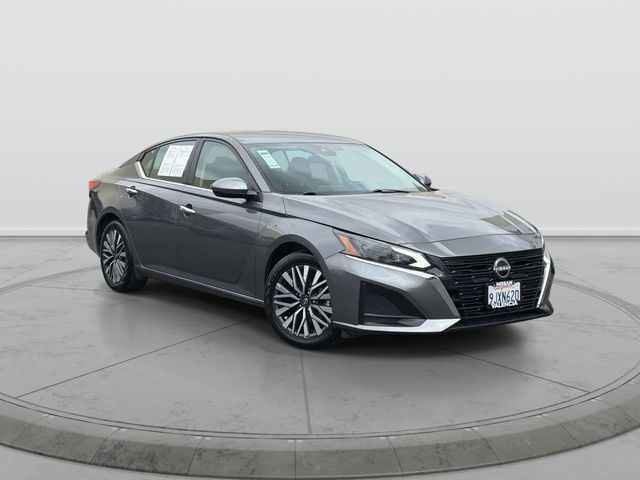 2024 Nissan Altima 2.5 SR Sedan, RN301155N, Photo 1