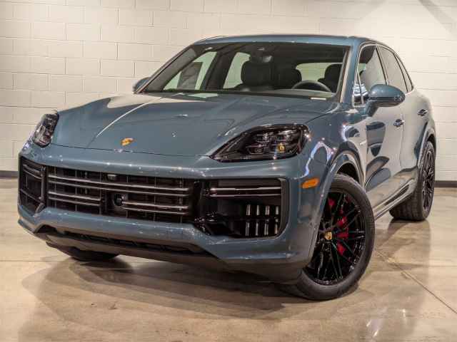 2022 Porsche Macan AWD, PLSC240133A, Photo 1