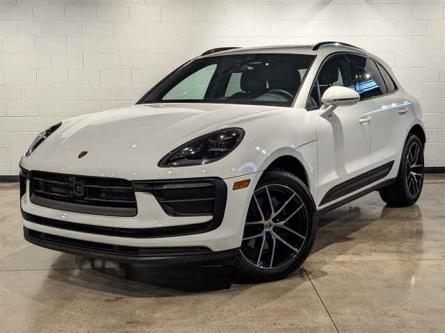 2024 Porsche Macan AWD, PLSC240169, Photo 1