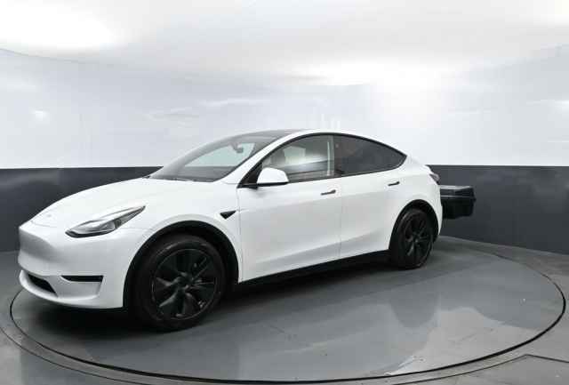 2024 Nissan Rogue FWD S, 17923R, Photo 1