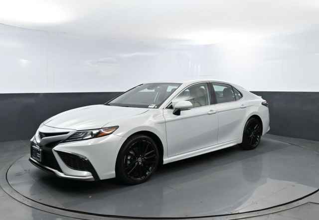 2025 Toyota Camry LE, 17248R, Photo 1