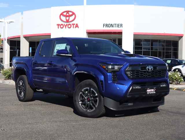 2024 Toyota Tacoma 2WD SR5 Double Cab 5' Bed AT, RT013794, Photo 1