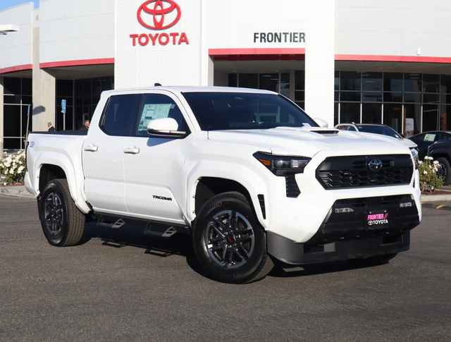 2024 Toyota Tacoma 2WD SR5 Double Cab 5' Bed AT, RM024393, Photo 1