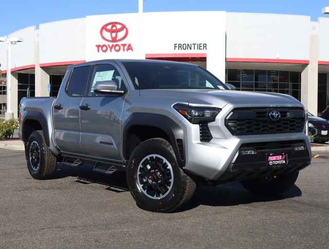 2024 Toyota Tacoma 4WD SR5 Double Cab 5' Bed AT, RM085670, Photo 1