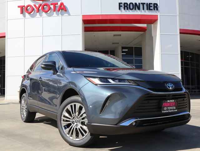 2018 Toyota RAV4 XLE FWD, JD128910P, Photo 1