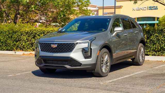 2025 Cadillac Xt5 FWD 4-door Luxury, 2251007, Photo 1