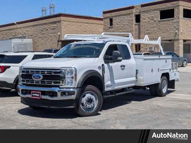 2025 Ford Super Duty F-550 DRW XL 2WD SuperCab 192" WB 84" CA, SEC40706, Photo 1