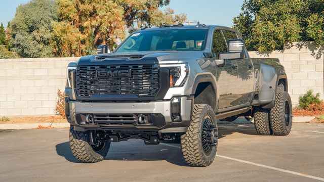 2025 Gmc Sierra 3500hd 4WD Crew Cab 172" Denali, 2252033, Photo 1