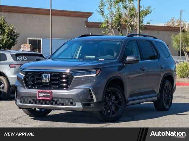 2025 Honda Pilot Touring 2WD, SB043966, Photo 1