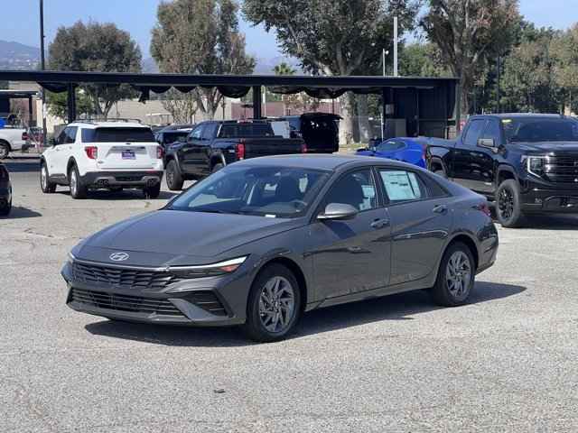 2025 Hyundai Elantra Hybrid Blue DCT, SU158011, Photo 1