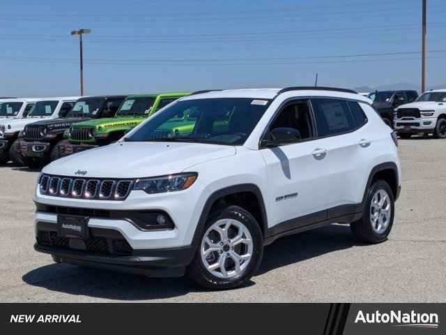 2025 Jeep Compass Latitude 4x4, ST596199, Photo 1