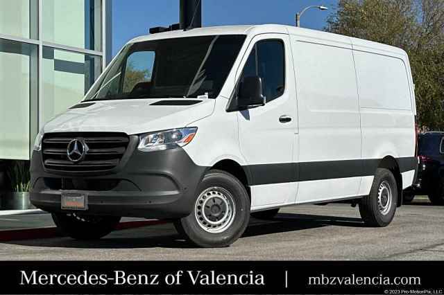 2025 Mercedes-Benz Sprinter Cargo Van 2500 Standard Roof I4 Diesel 144" RWD, 4N5371, Photo 1