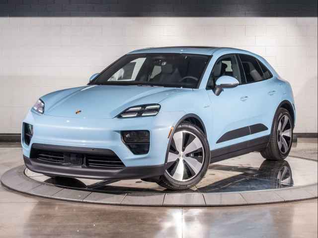 2025 Porsche Macan Electric Electric 4S AWD, SC250196, Photo 1