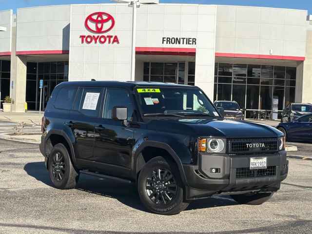 2025 Toyota Corolla Cross XLE 4WD, SV129319T, Photo 1