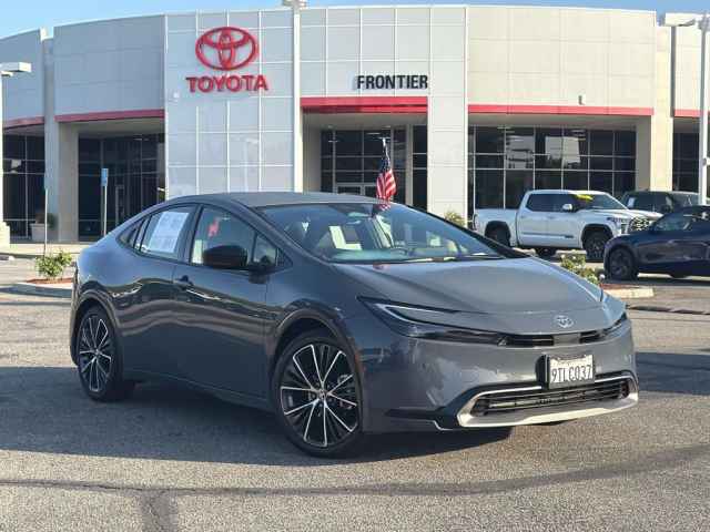 2018 Toyota Prius Prime Plus, J3089131S, Photo 1