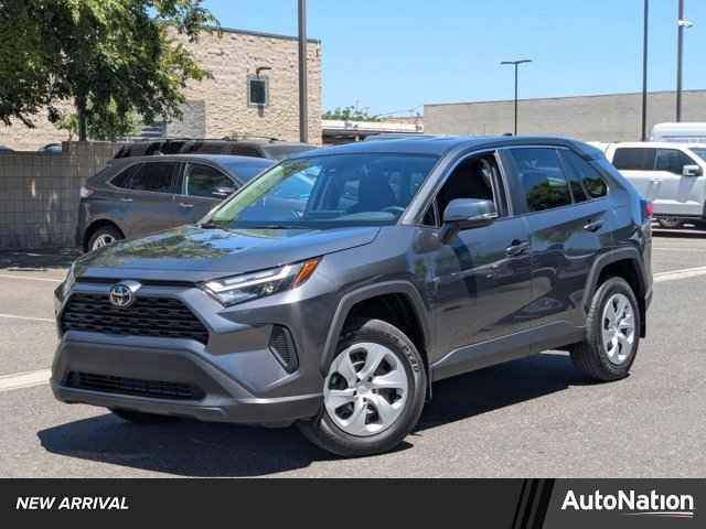 2024 Toyota Corolla Cross LE 4WD, RV108838, Photo 1
