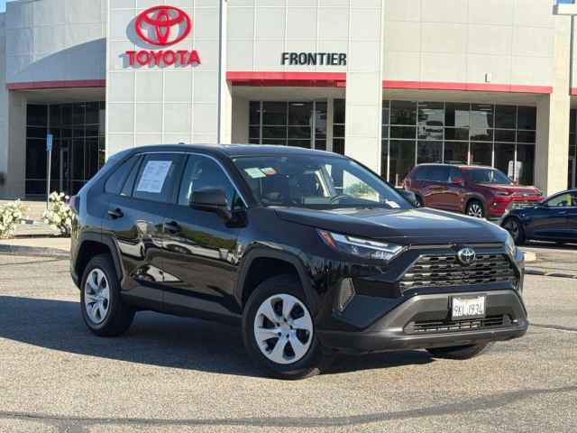 2025 Toyota Rav4 LE FWD, SW383759R, Photo 1