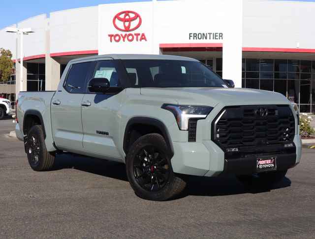 2025 Toyota Tundra 4WD Limited CrewMax 5.5' Bed, SX247383, Photo 1