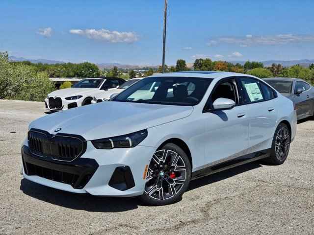 2026 BMW 5 Series 550e xDrive Sedan, TCV91599, Photo 1