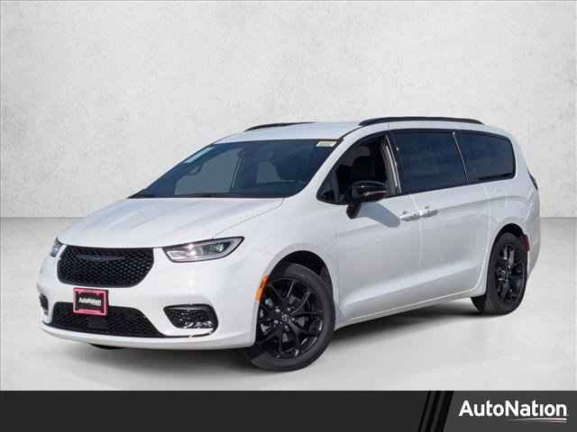 2026 Chrysler Pacifica Limited FWD, TR233000, Photo 1