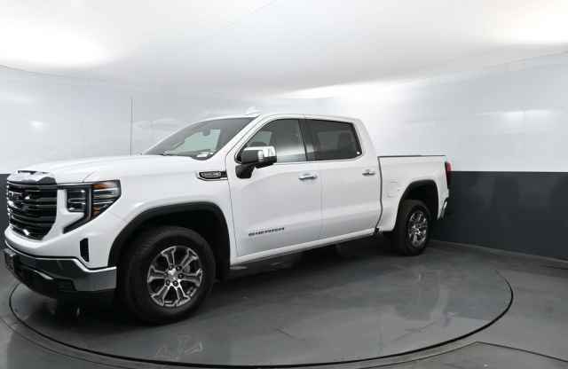 2025 Ford F-150 XLT 2WD SuperCrew 5.5' Box, 18018R, Photo 1