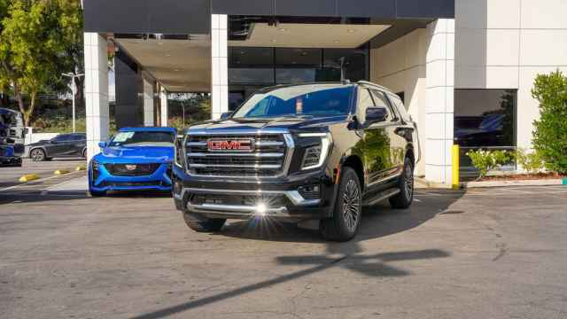 2026 GMC Yukon 4WD 4-door Elevation, 2262204, Photo 1