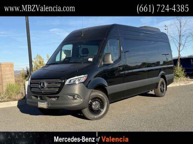 2026 Mercedes-Benz Sprinter Passenger Van 2500 High Roof I4 Diesel 170" RWD, 4N7064, Photo 1