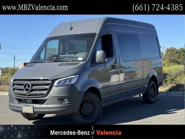 2026 Mercedes-Benz Sprinter Crew Van 2500 Standard Roof I4 Diesel 144" RWD, 4N6753, Photo 1