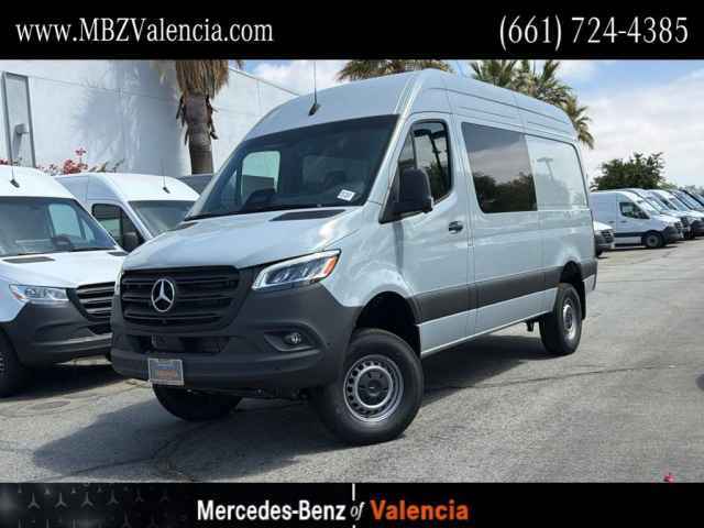 2026 Mercedes-Benz Sprinter Crew Van 2500 Standard Roof I4 Diesel 144" RWD, 4N6753, Photo 1