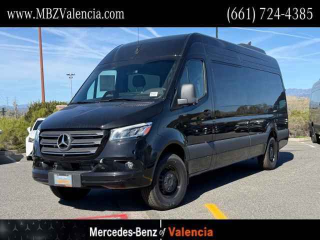 2026 Mercedes-Benz Sprinter Passenger Van 2500 High Roof I4 Diesel 170" RWD, 4N7064, Photo 1