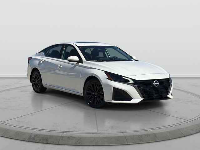 2026 Nissan Altima SR FWD, TN329771N, Photo 1