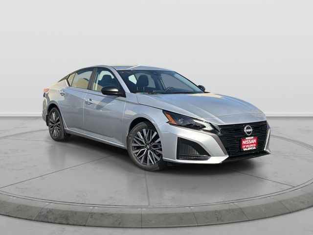 2026 Nissan Altima SR FWD, TN339079N, Photo 1
