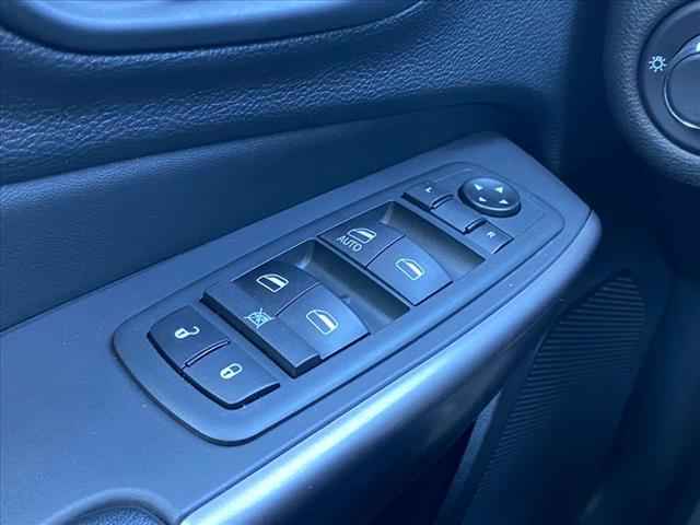 used 2020 Jeep Cherokee car, priced at $18,450