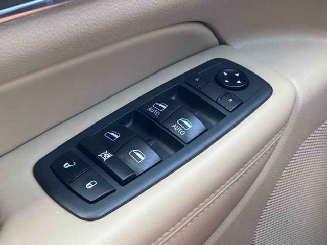 used 2021 Jeep Grand Cherokee car, priced at $26,850