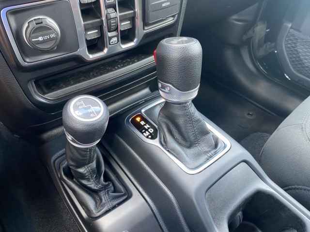 used 2021 Jeep Wrangler Unlimited car, priced at $31,411