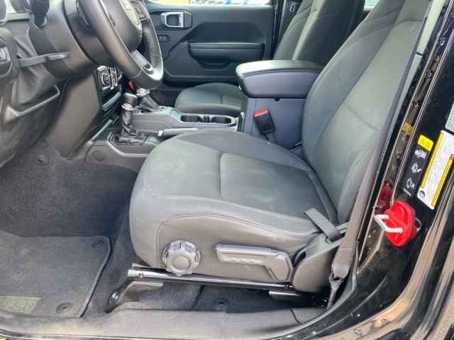 used 2021 Jeep Wrangler Unlimited car, priced at $31,411