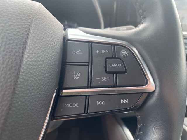 used 2021 Toyota Highlander car, priced at $39,758