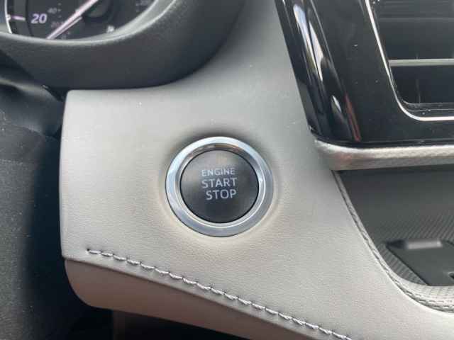 used 2021 Toyota Highlander car, priced at $39,758