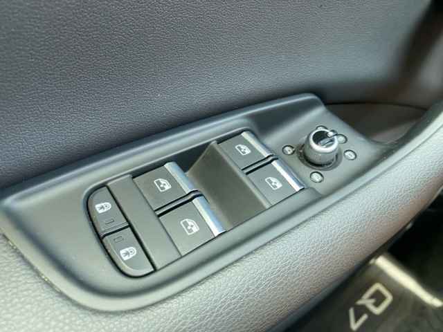 used 2022 Audi Q7 car, priced at $39,995