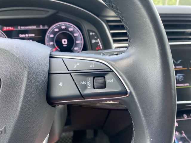 used 2022 Audi Q7 car, priced at $39,995