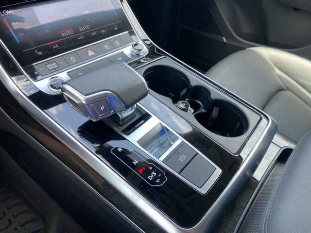 used 2022 Audi Q7 car, priced at $39,995