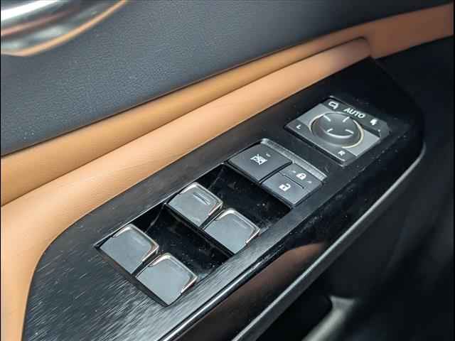 used 2022 Lexus ES 300h car, priced at $36,791