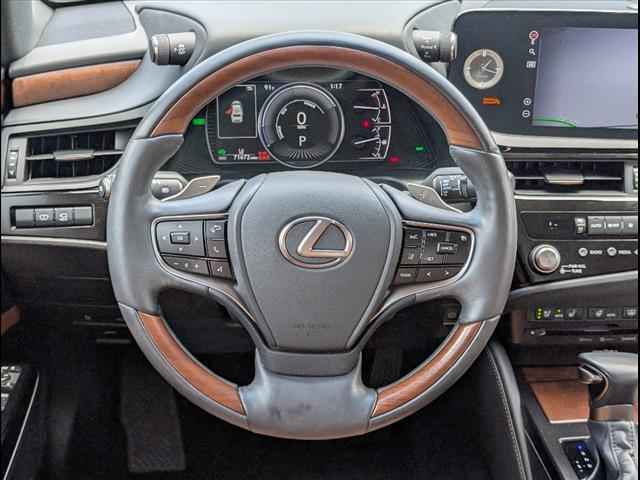 used 2022 Lexus ES 300h car, priced at $36,791