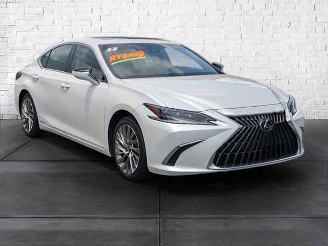 used 2022 Lexus ES 300h car, priced at $36,791