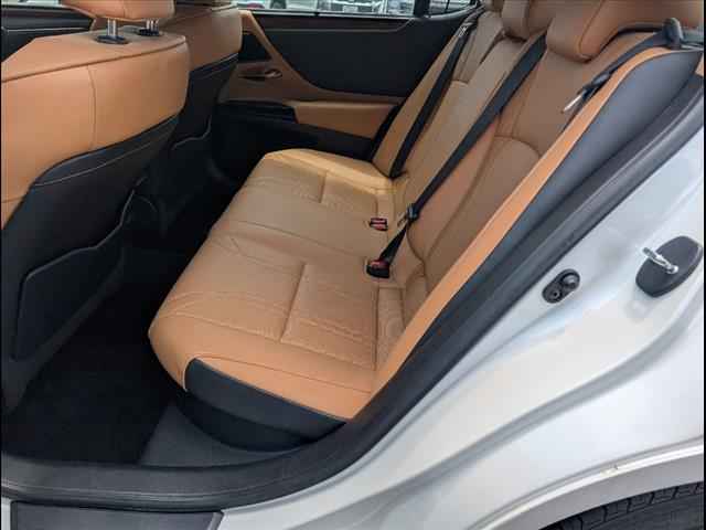 used 2022 Lexus ES 300h car, priced at $36,791