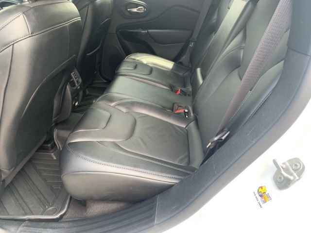 used 2023 Jeep Cherokee car, priced at $24,472
