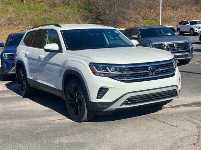 new 2023 Volkswagen Atlas car, priced at $34,619