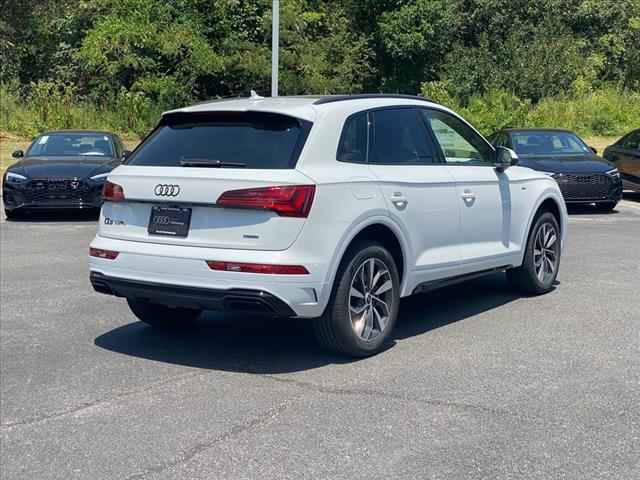 new 2024 Audi Q5 car, priced at $53,090