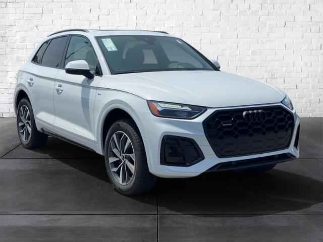 new 2024 Audi Q5 car, priced at $53,090