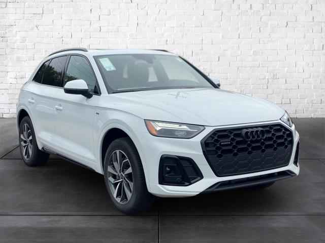 new 2024 Audi Q5 car, priced at $53,090